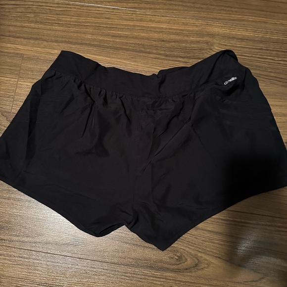Adidas shorts - Picture 2 of 3